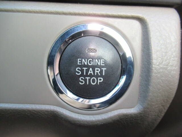 Toyota MARK X 2007-06 195851-24