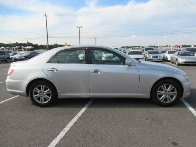 Toyota MARK X 2007-06 195851-5
