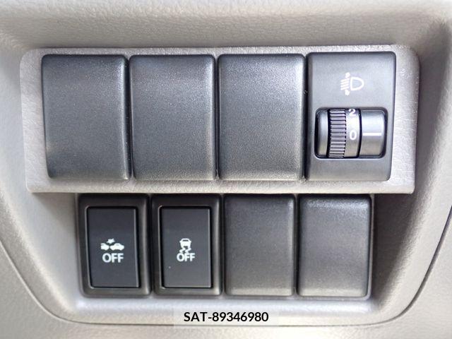 Mitsubishi MINICAB VAN 2018-06 392267-6
