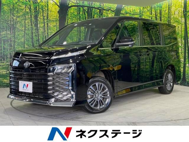 Toyota VOXY 2022-10 26738-0