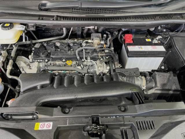 Toyota VOXY 2022-10 26738-19