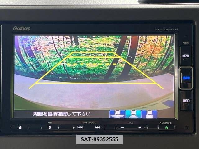 Honda N BOX 2018-03 352378-3
