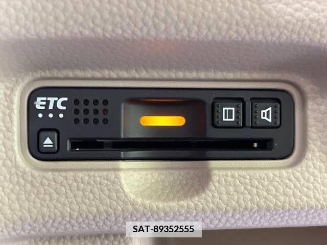 Honda N BOX 2018-03 352378-10