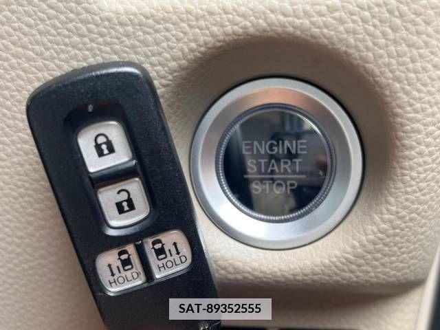 Honda N BOX 2018-03 352378-9