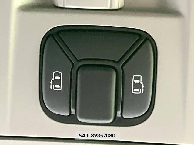 Toyota VELLFIRE 2012-02 330215-4