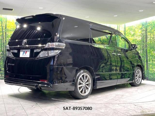 Toyota VELLFIRE 2012-02 330215-18