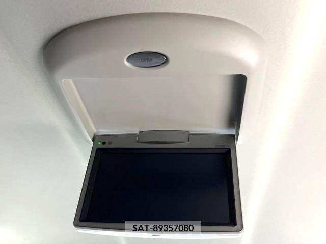 Toyota VELLFIRE 2012-02 330215-2