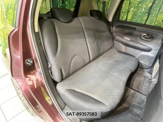 Nissan NOTE 2011-10 348175-9