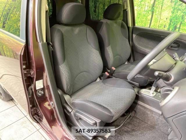 Nissan NOTE 2011-10 348175-8