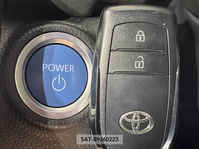 Toyota AQUA 2021-10 210618-7