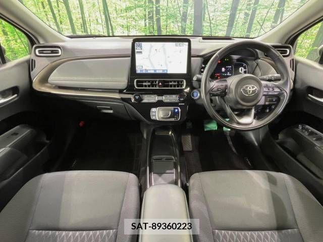 Toyota AQUA 2021-10 210618-1