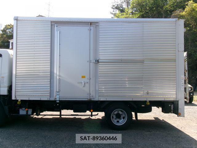 Mitsubishi CANTER 2018-03 235320-5