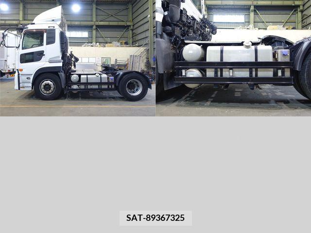 Nissan QUON 2012-01 388564-5