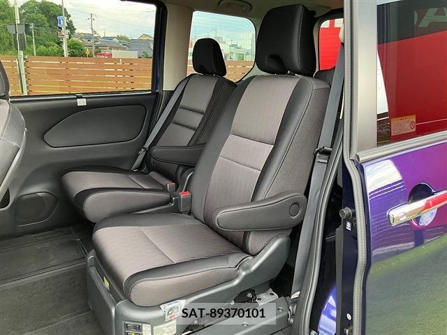 Nissan SERENA 2021-07 367626-28