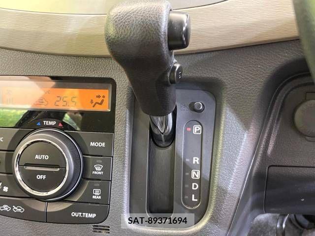 Suzuki WAGON R 2013-08 251242-17