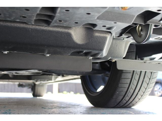 Toyota VOXY HYBRID 2016-09 2729-6