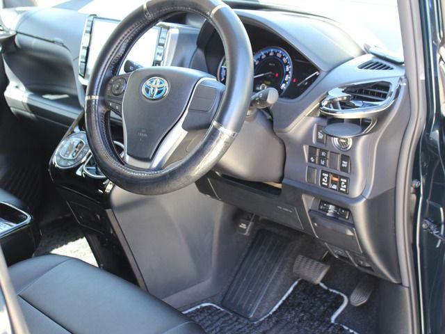 Toyota VOXY HYBRID 2016-09 2729-12
