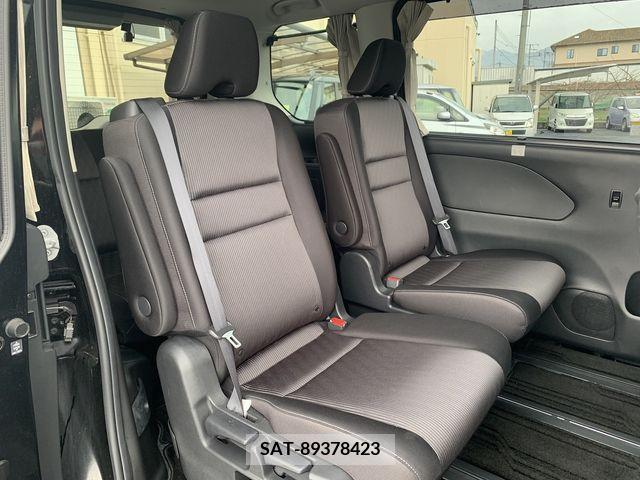 Nissan SERENA 2020-07 233725-6