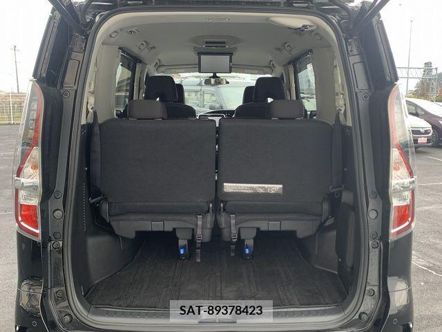 Nissan SERENA 2020-07 233725-9