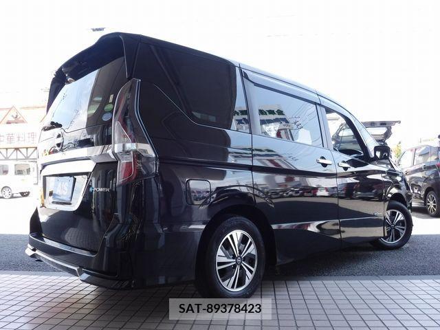 Nissan SERENA 2020-07 233725-1