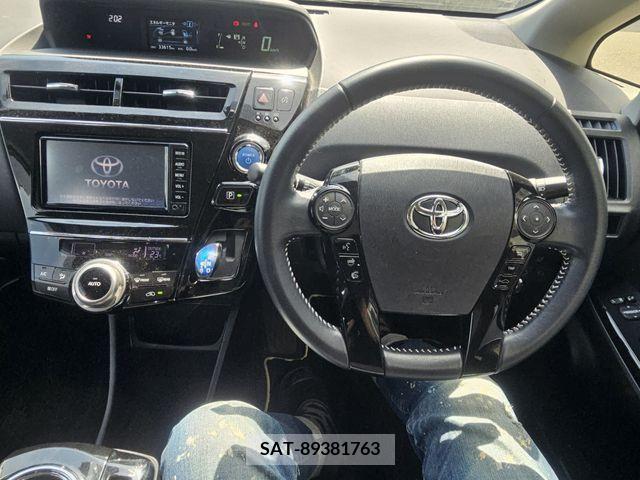 Toyota PRIUS ALPHA 2017-11 236027-10