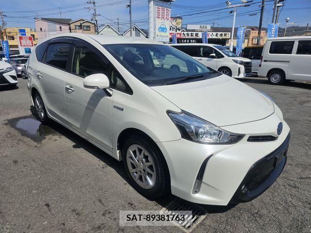 Toyota PRIUS ALPHA 2017-11 236027-0