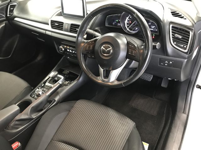 Mazda AXELA HYBRID 2014-03 5164-11