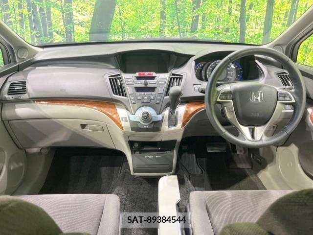 Honda ODYSSEY 2011-08 365839-1