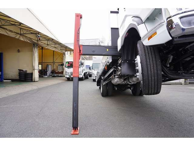 MITSUBISHI FUSO Fighter 2022-10 658-14