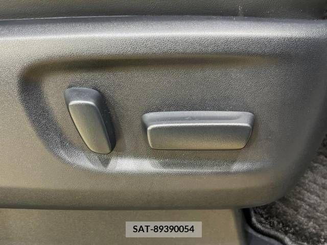 Toyota ALPHARD 2023-05 355543-6