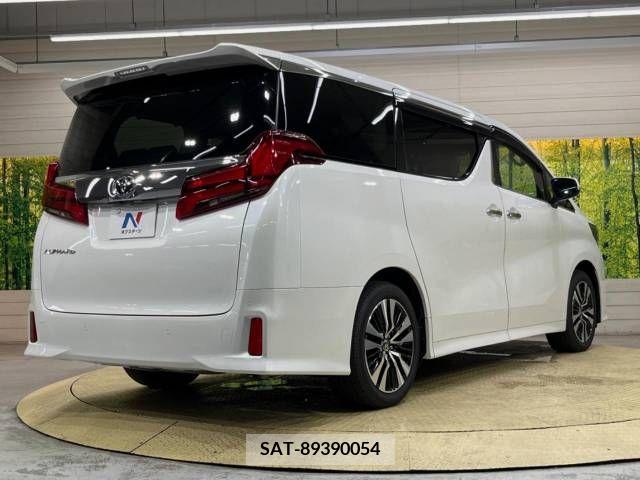 Toyota ALPHARD 2023-05 355543-18