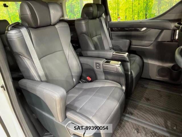 Toyota ALPHARD 2023-05 355543-9