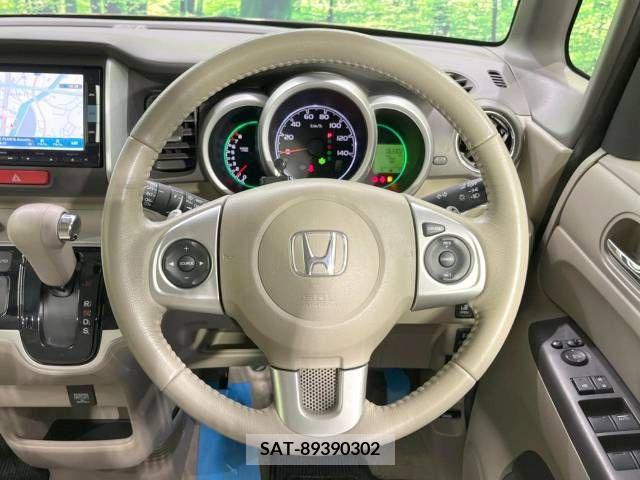 Honda N BOX 2015-06 306786-11