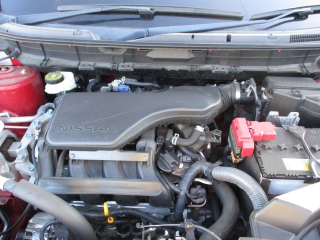 Nissan X-TRAIL 2017-03 19318-25