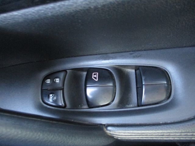 Nissan X-TRAIL 2017-03 19318-20