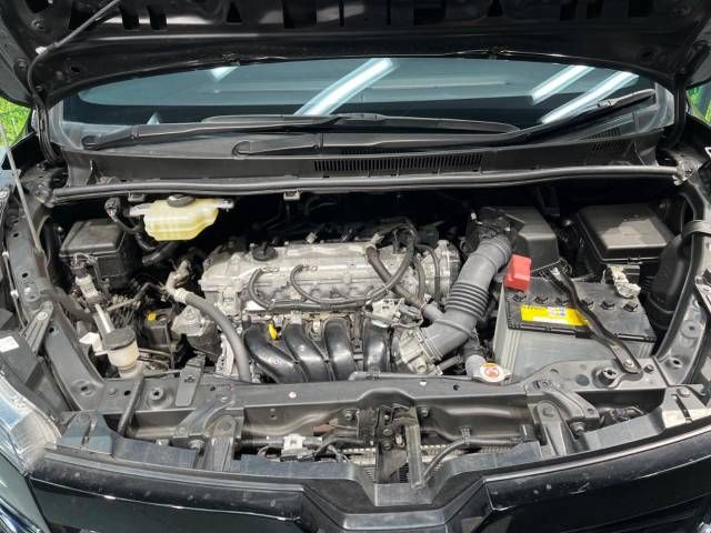 Toyota VOXY 2020-04 185305-19