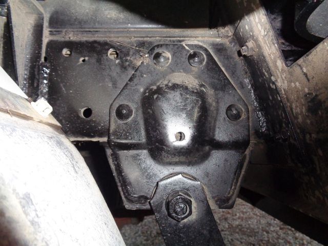 Isuzu ELF TRUCK 2006-11 21300-28