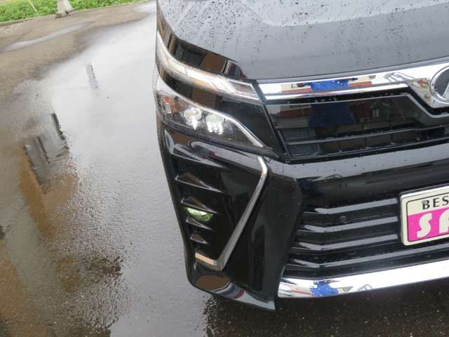 Toyota VOXY 2019-03 25292-8