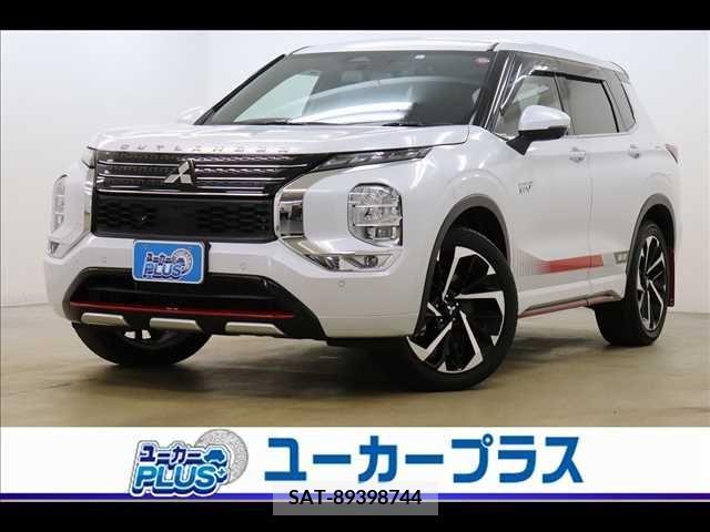 Mitsubishi OUTLANDER PHEV 2023-03 234629-0
