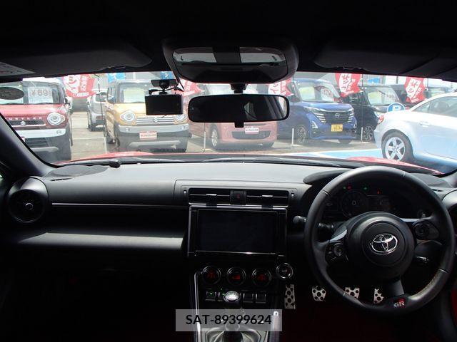 Toyota 86 2022-07 332485-2