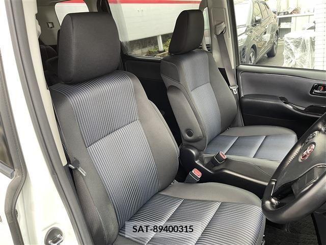 Toyota VOXY 2015-04 350623-10