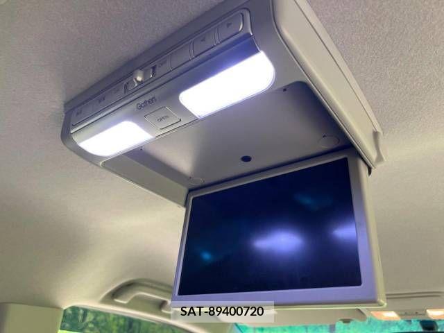 Honda e 2014-01 337398-2