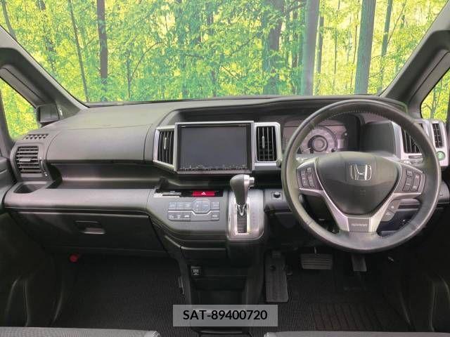 Honda e 2014-01 337398-1