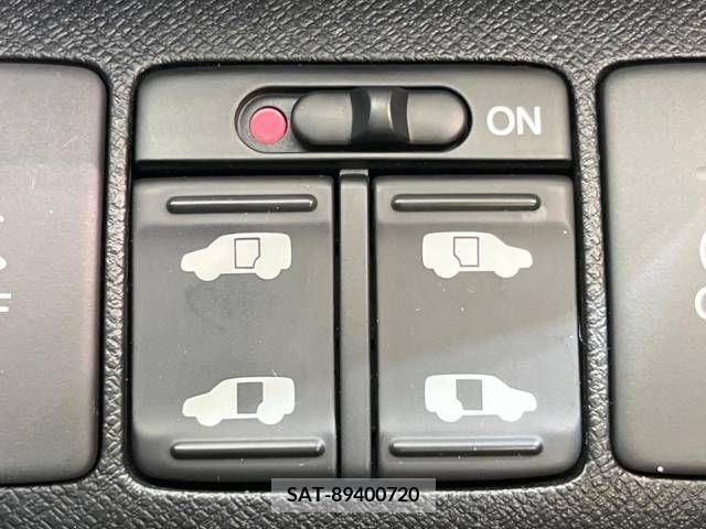 Honda e 2014-01 337398-5