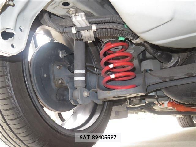 Toyota AQUA 2014-03 347205-18