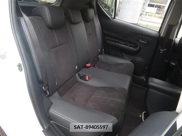 Toyota AQUA 2014-03 347205-7