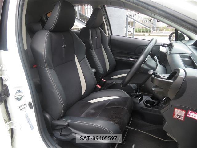 Toyota AQUA 2014-03 347205-5