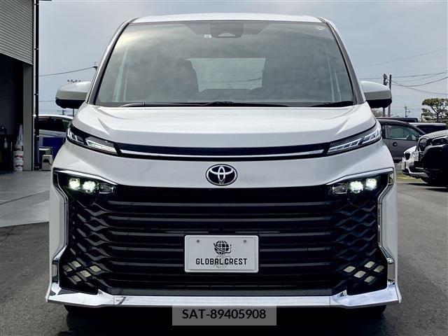 Toyota VOXY 2023-06 288908-6