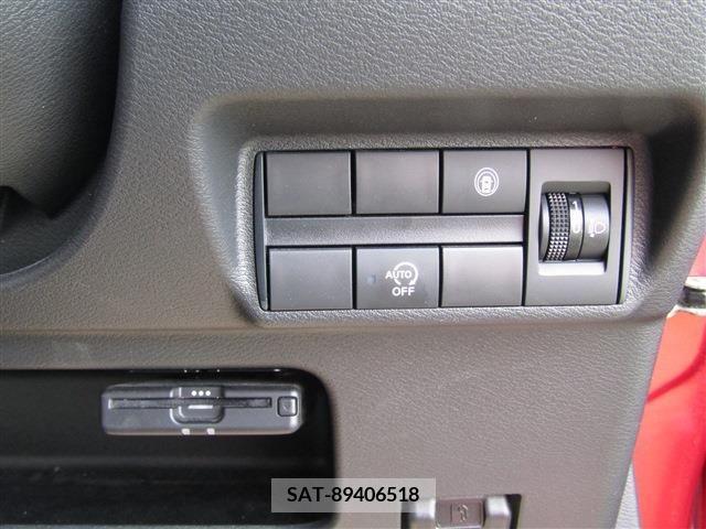 Nissan DAYZ 2020-01 215618-4