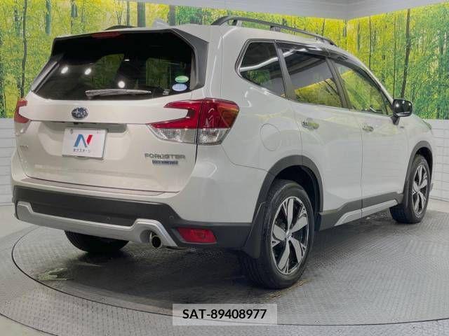 Subaru FORESTER 2019-03 243247-17